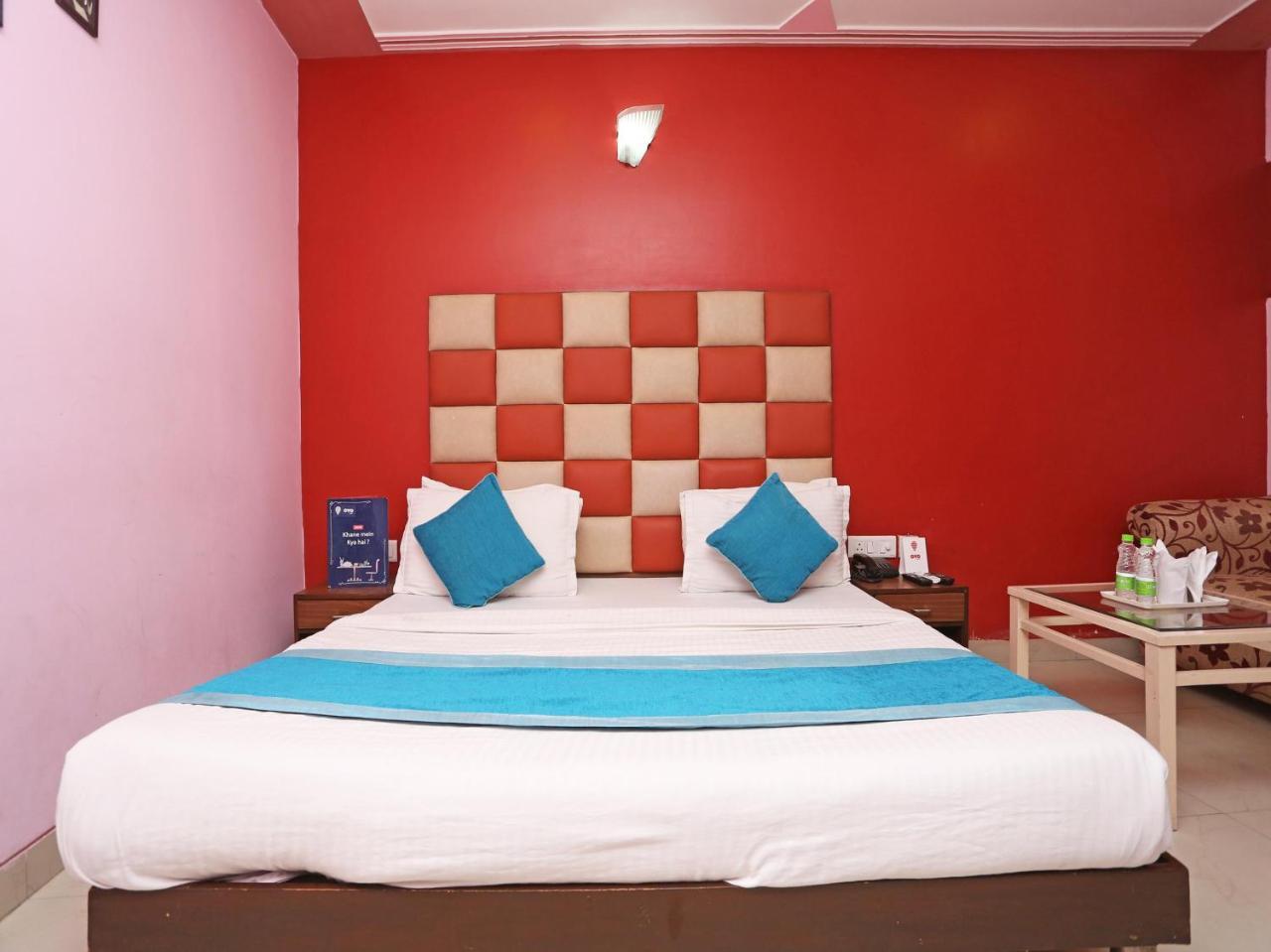 Airport Hotel Ambrosia New Delhi Exterior foto