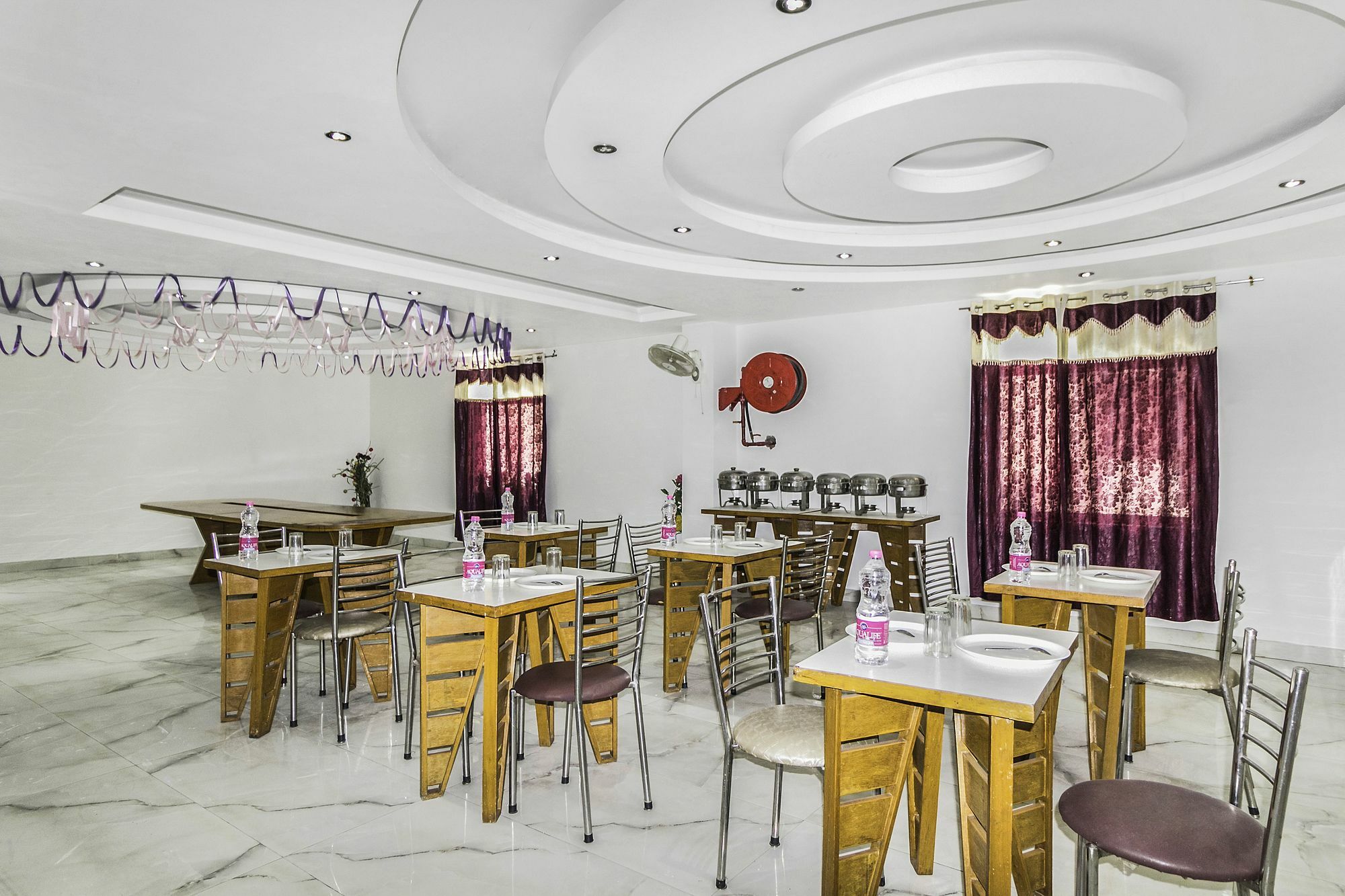 Airport Hotel Ambrosia New Delhi Exterior foto