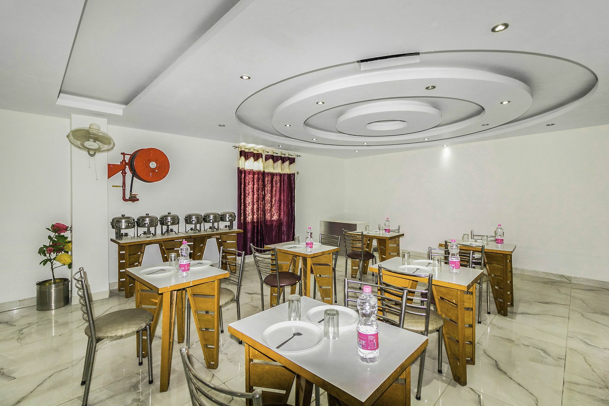 Airport Hotel Ambrosia New Delhi Exterior foto